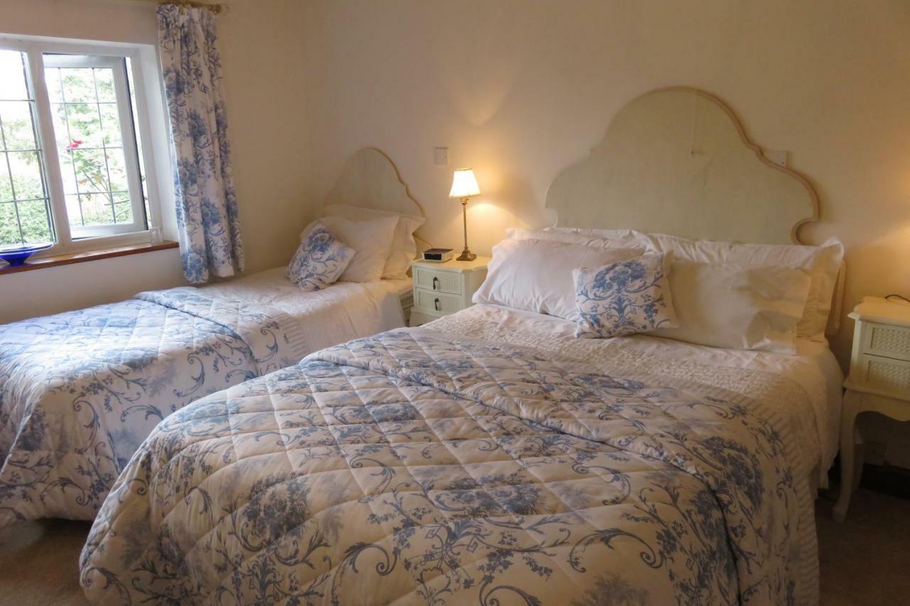 Corner Farm Bed & Breakfast Crewe Ngoại thất bức ảnh